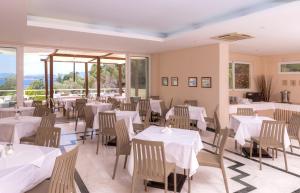 Restaurace v ubytování Kanapitsa Mare Hotel