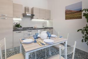Kuchyň nebo kuchyňský kout v ubytování Suite della villa + 21 fotografií