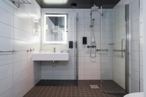 Koupelna v ubytování Thon Hotel Spectrum