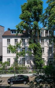 O edifício em que o apart-hotel se localiza