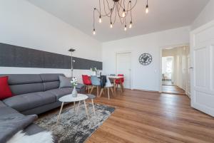 Ein Sitzbereich in der Unterkunft Family-Apartments Freiburg