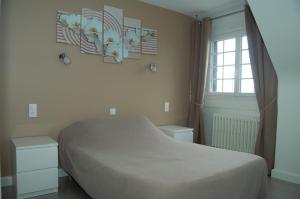 Gallery image of Le Relais des Primeurs LOGIS HOTEL in Taulé