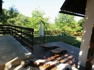 Ein Balkon oder eine Terrasse in der Unterkunft Guesthouse Stefanac