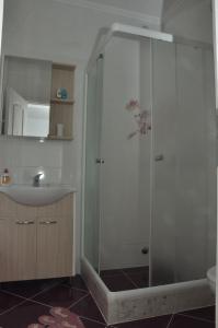 Koupelna v ubytování Apartments La Dolce Vita + 110 fotografií