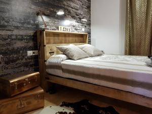 A bed or beds in a room at Apartment Beach Front Canet