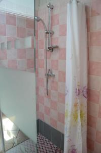 Koupelna v ubytování Chambres d'hotes du creulet