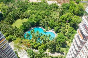 Piscina a Sanya Zhi Ai Lily Seaview Apartment o a prop