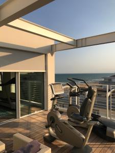 Fitness centrum a/nebo fitness zařízení v ubytování Hotel Ril
