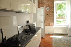 Gallery image of BE WELL 3-Rooms Apartment with Parking and Garden in Warsaw