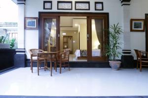 Posezení v ubytování Pondok Mundeh Ubud