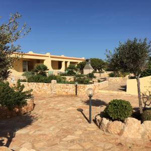 Κήπος έξω από το Residence Punta Sottile Lampedusa 150 mt dalla spiaggia cala francese