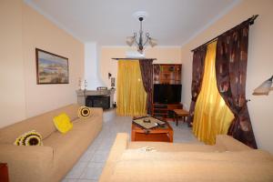 Galeriebild der Unterkunft Roula's Studios & Apartment in Acharavi