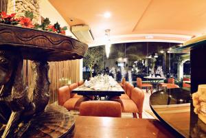 Posezení v ubytování Citystate Asturias Hotel Palawan