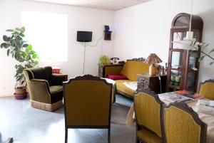 TV a/nebo společenská místnost v ubytování Holtegaard Bed & Breakfast