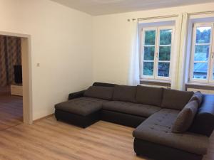 Posezení v ubytování Jujhar's Gästehaus