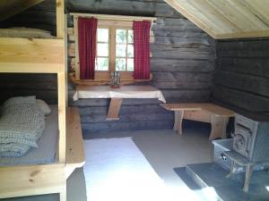 Narivoodi või narivoodid majutusasutuse The Old Logging Camp toas