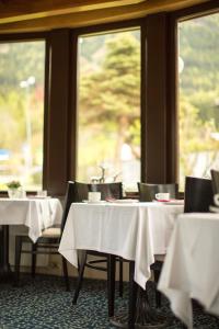Restauracja lub miejsce do jedzenia w obiekcie Hotel Garni Römerhof