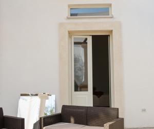 A seating area at Casale Donna Rosa
