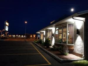 Gallery image of Hôtel Motel La Vigie in Matane +48 photos