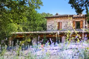 Vonkajšia záhrada v ubytovaní Agriturismo La Caputa