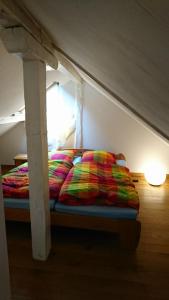 Postel nebo postele na pokoji v ubytování Tradition Monschau 5