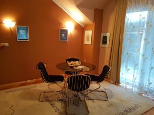 Istumisnurk majutusasutuses Apartment Cace