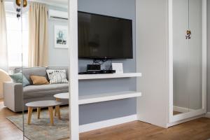 TV a/nebo společenská místnost v ubytování PAVISHA´S PLACE