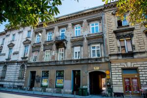 Budova, kde se apartmán nachází