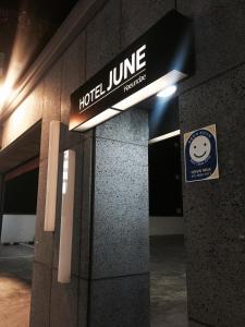 Certifikát, hodnocení, plakát nebo jiný dokument vystavený v ubytování Hotel JUNE Haeundae