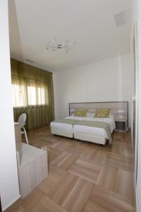 A bed or beds in a room at BB Venice Cinzias'