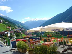 Pogled na planinu ili pogled na planinu iz hotela