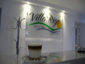 Certifikát, ocenenie alebo iný dokument vystavený v ubytovaní Villa Rigo Panzió