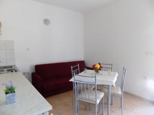 Posedenie v ubytovaní Apartment Lopar 15