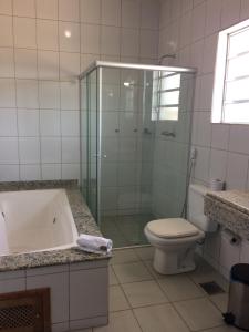 Ένα μπάνιο στο JC Palace Hotel +21 φωτογραφίες