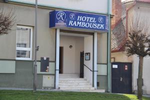 Exteriér nebo vchod ubytování Hotel Rambousek