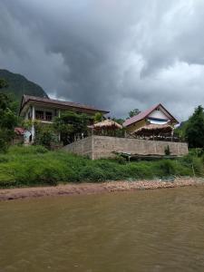 Galeriebild der Unterkunft Nam Ou River Lodge in Nongkhiaw