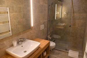 Koupelna v ubytování Hotel Diana