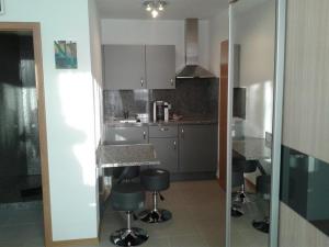 Photo de la galerie de l'établissement DZT-Schwarzwaldhotel garni, à Unterkirnach 18 autres photos