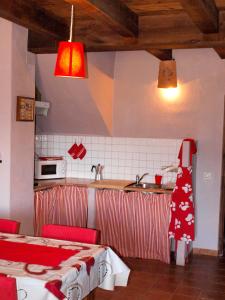 Kuchyň nebo kuchyňský kout v ubytování Apartamentos Valdelinares
