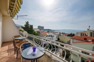 Balkón nebo terasa v ubytování Apartmani Meri