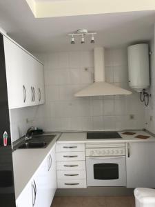 Kuchnia lub aneks kuchenny w obiekcie Vivienda Vacacional Maga