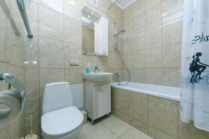Ванная комната в Cosy central Apartment