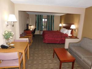 Posezení v ubytování Days Inn by Wyndham Mankato