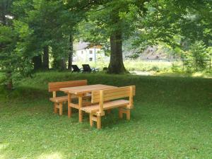 Vonkajšia záhrada v ubytovaní Pension Wanderruh