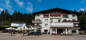Hoone, kus hotell asub