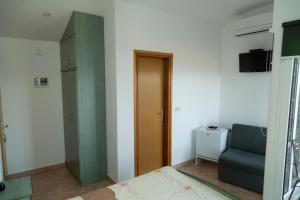 Afbeelding uit fotogalerij van Apartments Tinka in Brseč