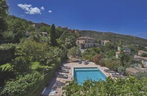 Bazén v ubytování Mare E Monti - Hôtel de Charme nebo v jeho okolí