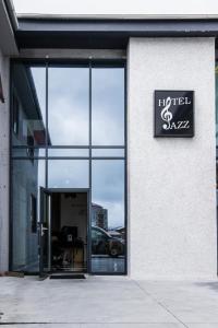 Certifikát, hodnocení, plakát nebo jiný dokument vystavený v ubytování Hotel Jazz - By Keflavik Airport - Reykjavik - Iceland