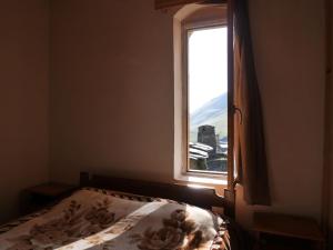 Gallery image of Chazhashi Guesthouse - Rooms with Private Bathrooms in Ushguli +25 photos