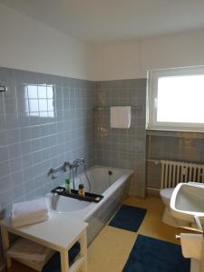 Ванна кімната в Ferienapartment Linz am Rhein